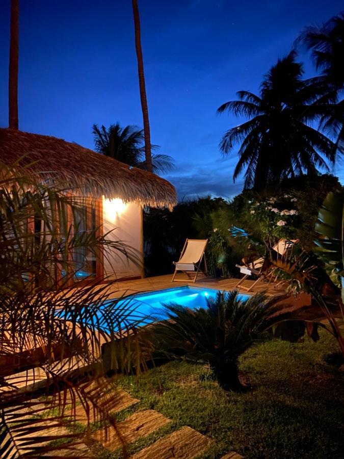 Tiki Pool'S Bungalows Fortim Esterno foto